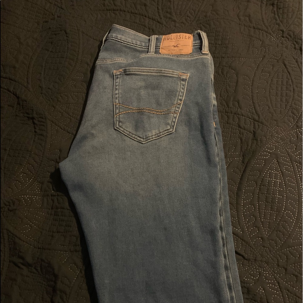 Hollister men’s jeans